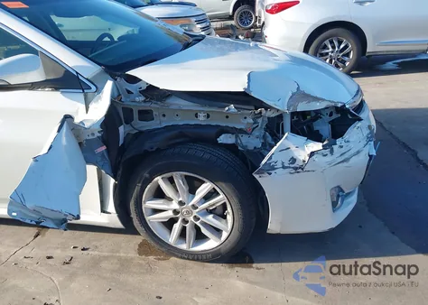 2014 Toyota Avalon Xle Premium z USA, uszkodzony, nr VIN 4T1BK1EB2EU087916